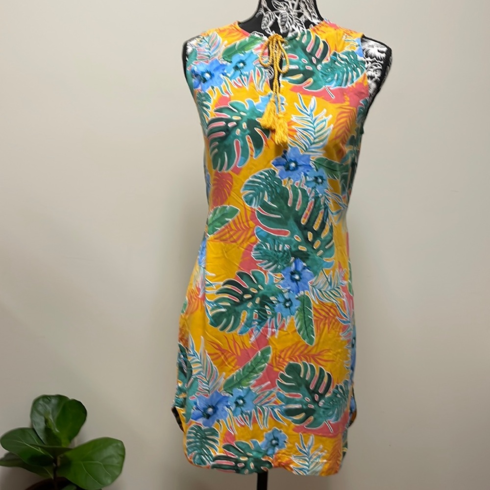 Beach lunch lounge Short Sleeve Floral Dress/Size:XS